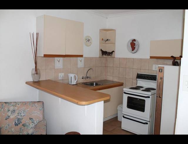 3 BEDROOM HOUSE FOR SALE IN KENSINGTON